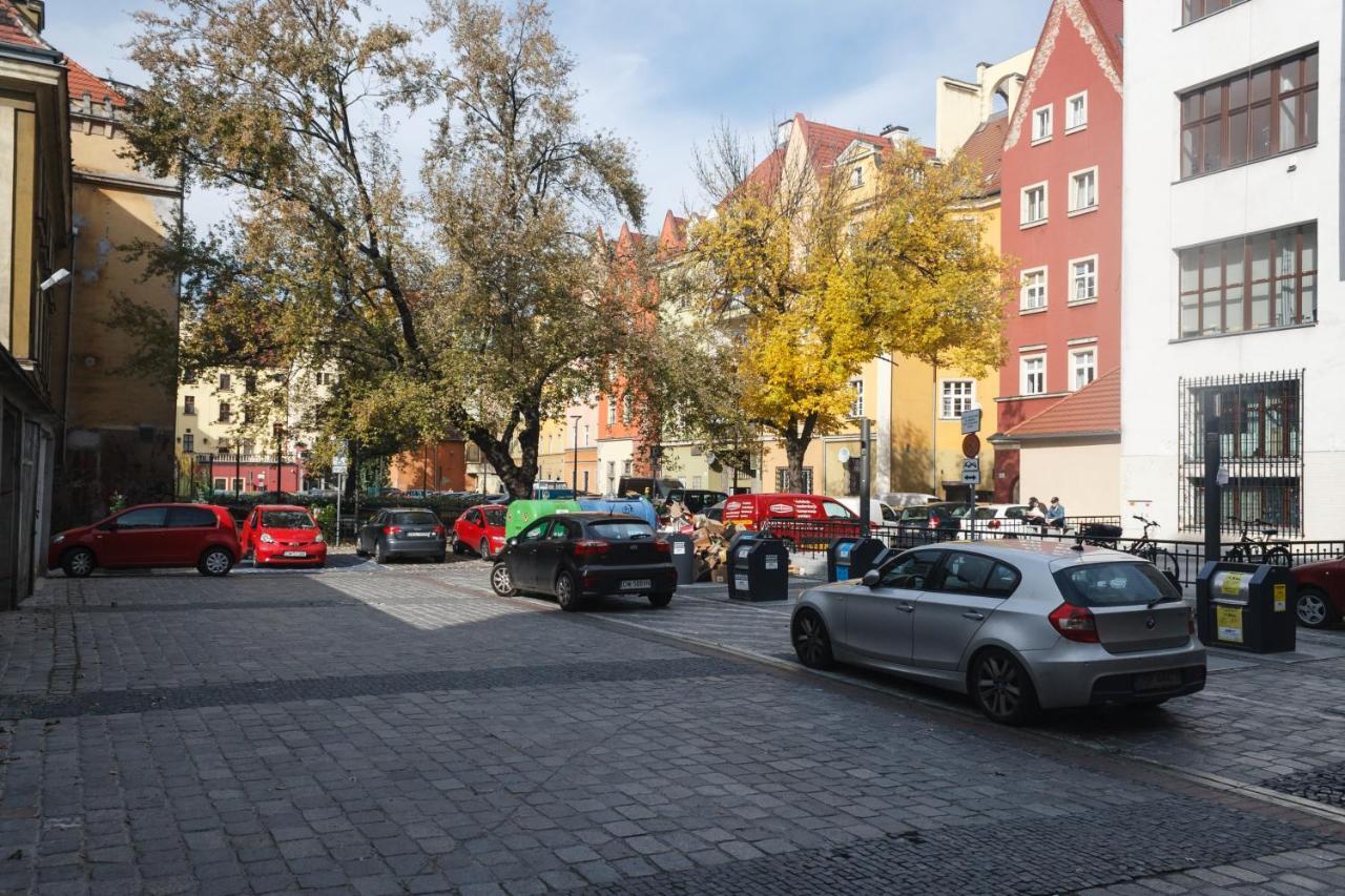 Apartamenty Hexus - Ofiar Oswiecimskich - Wroclaw Centrum Rynek エクステリア 写真
